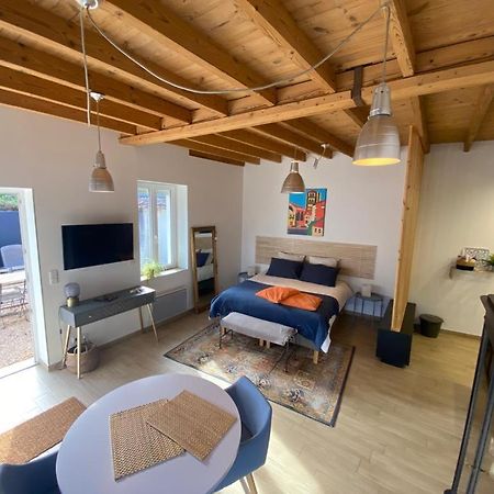 A La Belle Etoile Apartment Montbrison Exterior photo
