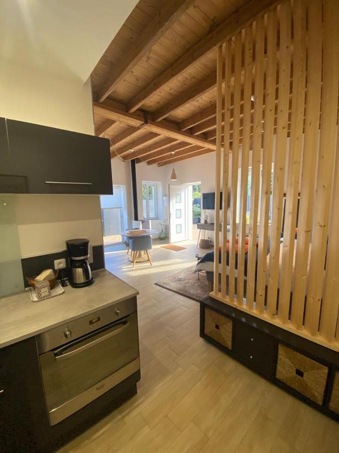 A La Belle Etoile Apartment Montbrison Exterior photo